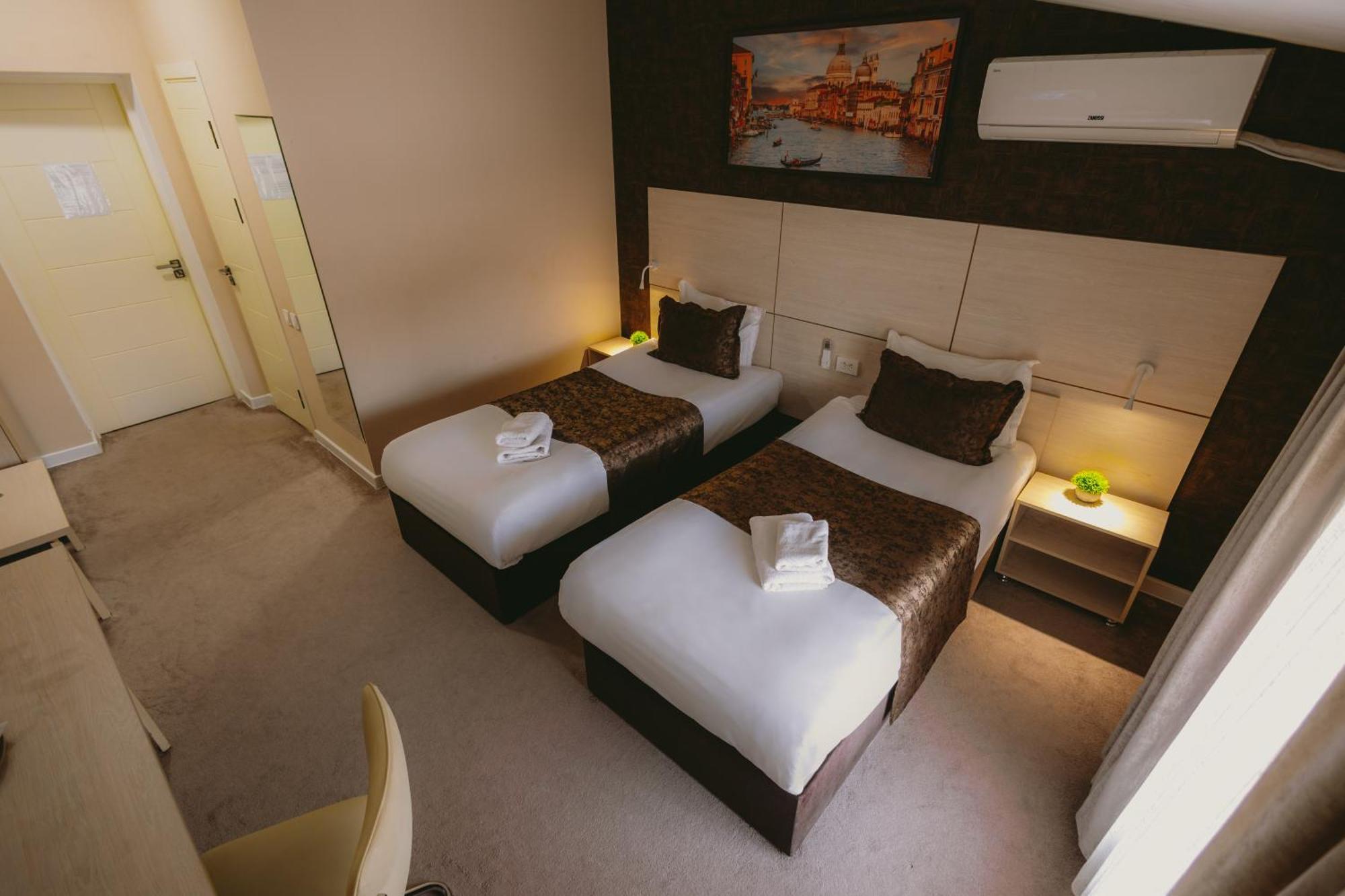 City Hotel ทาชเคนต์ ภายนอก รูปภาพ